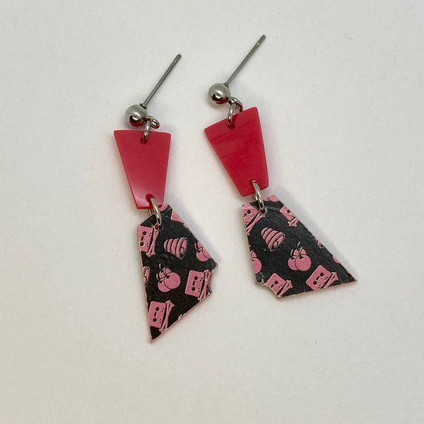 Label earrings