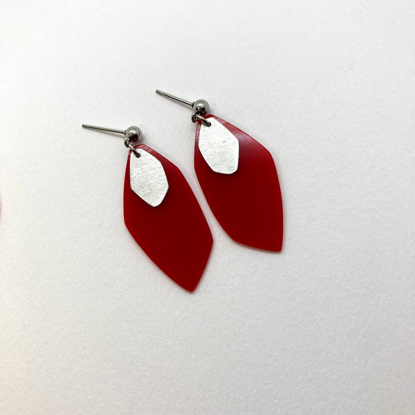 Dark red steel earrings