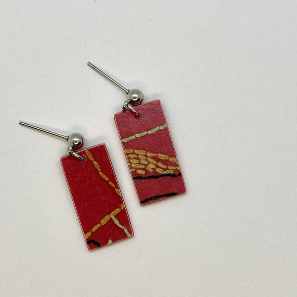 Label earrings