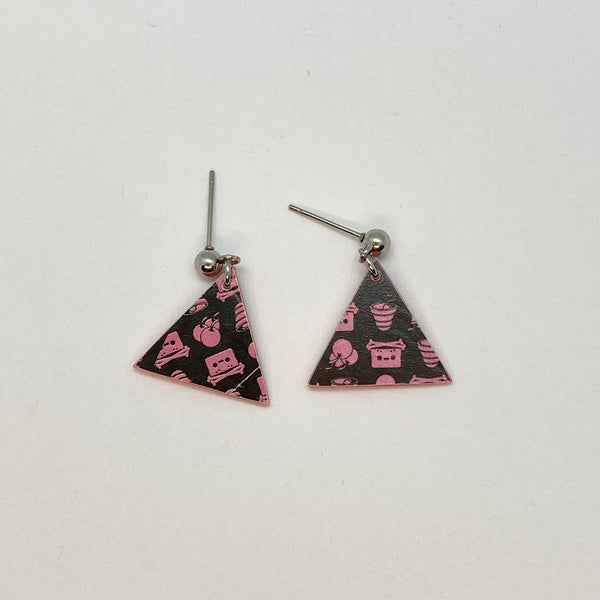 Label earrings
