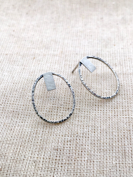Hammered ring earrings