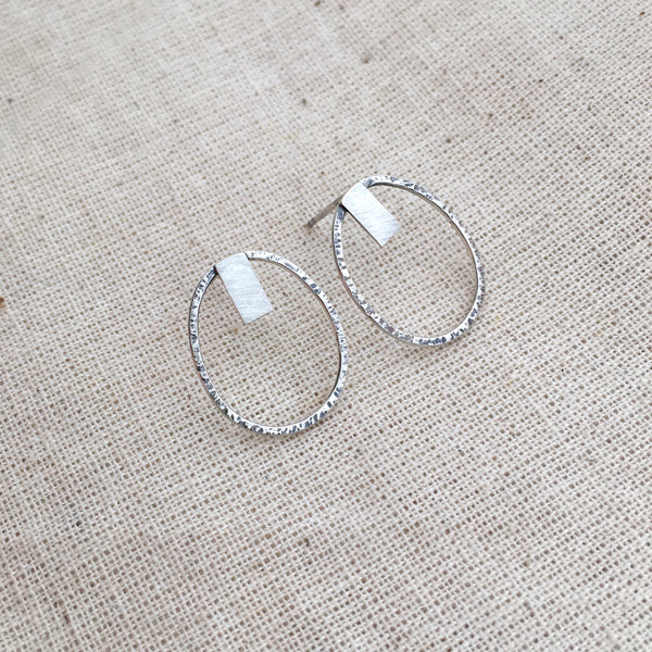 Hammered ring earrings