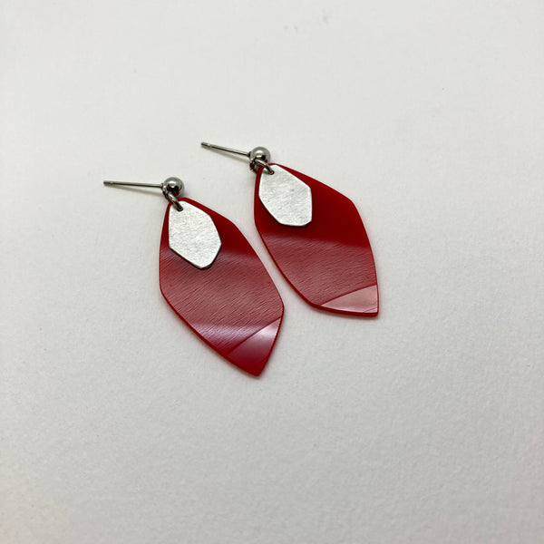 Dark red steel earrings